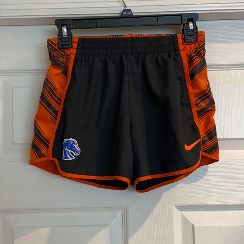 Nike Boise State running short
